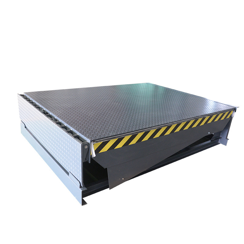 Warehouse Adjustable Container Ramp Hydraulic Mobile Loading Dock Ramp Yard Ramp for Forklift truck