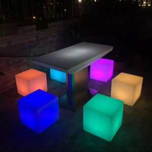 Colorful Illuminated Led Cube Chair Bar Stools Light Cube Seat LED Bar Chairs Stackable Glow Square Cube Chairs Nightclub Modern