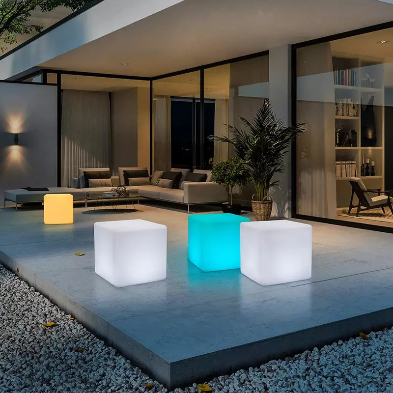 Colorful Illuminated Led Cube Chair Bar Stools Light Cube Seat LED Bar Chairs Stackable Glow Square Cube Chairs Nightclub Modern