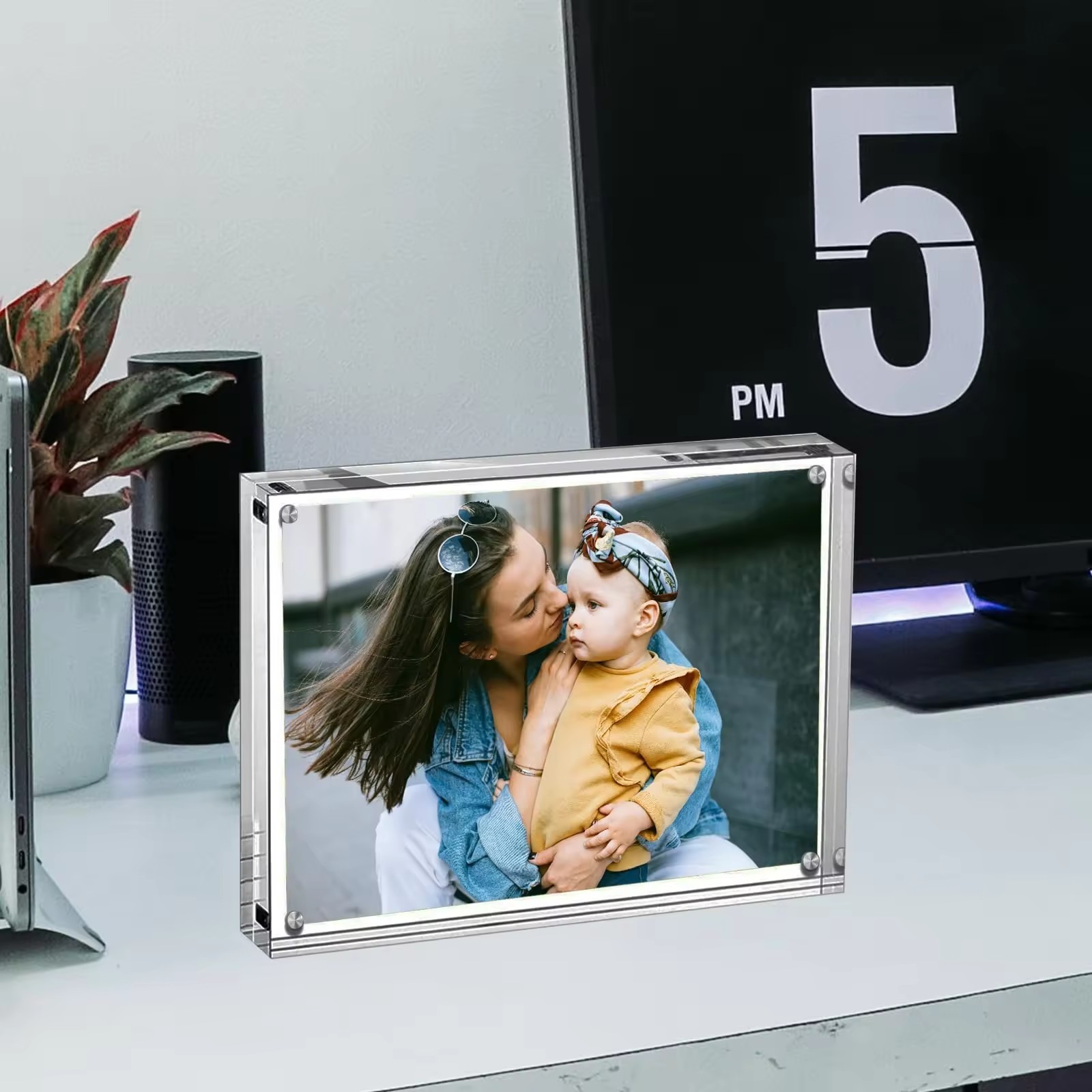 Winfeier Wholesale Sublimation Family Plastic Tabletop Transparent 2x3 Inch Magnetic Acrylic Picture Photo Frame