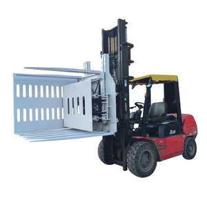 Forklift rotator attachment push pull clamp pusher for diesel/electric/LPG forklifts in material handling