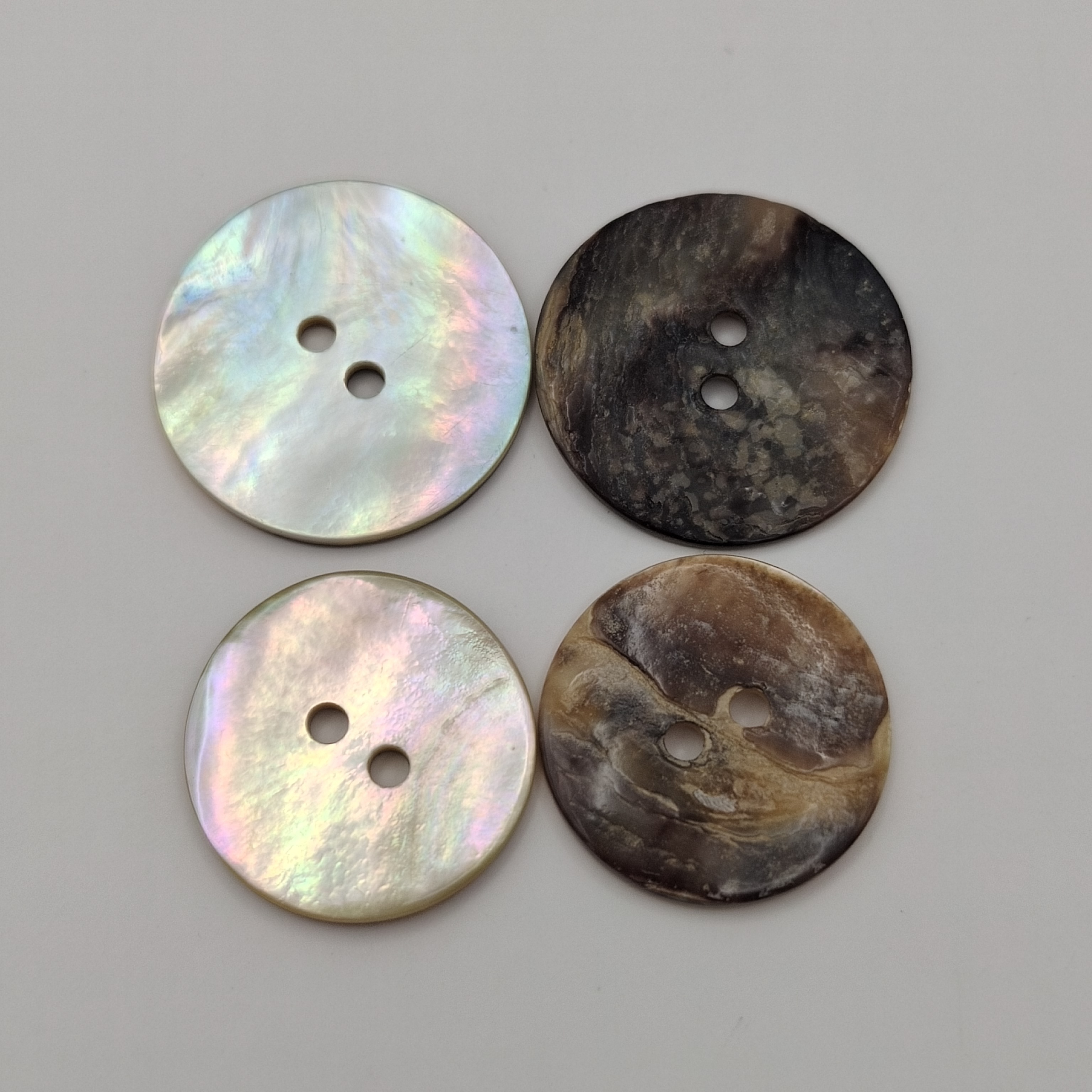 Factory wholesale Customizedr Size 20mm Real Shell Button