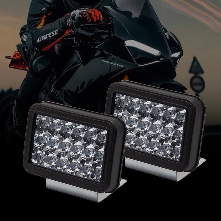 Super Bright 18 LED Rectangular Universal Moto Scooter Motorcycle Spotlight Fog Lamp Modified Motorcycle LED Headlight