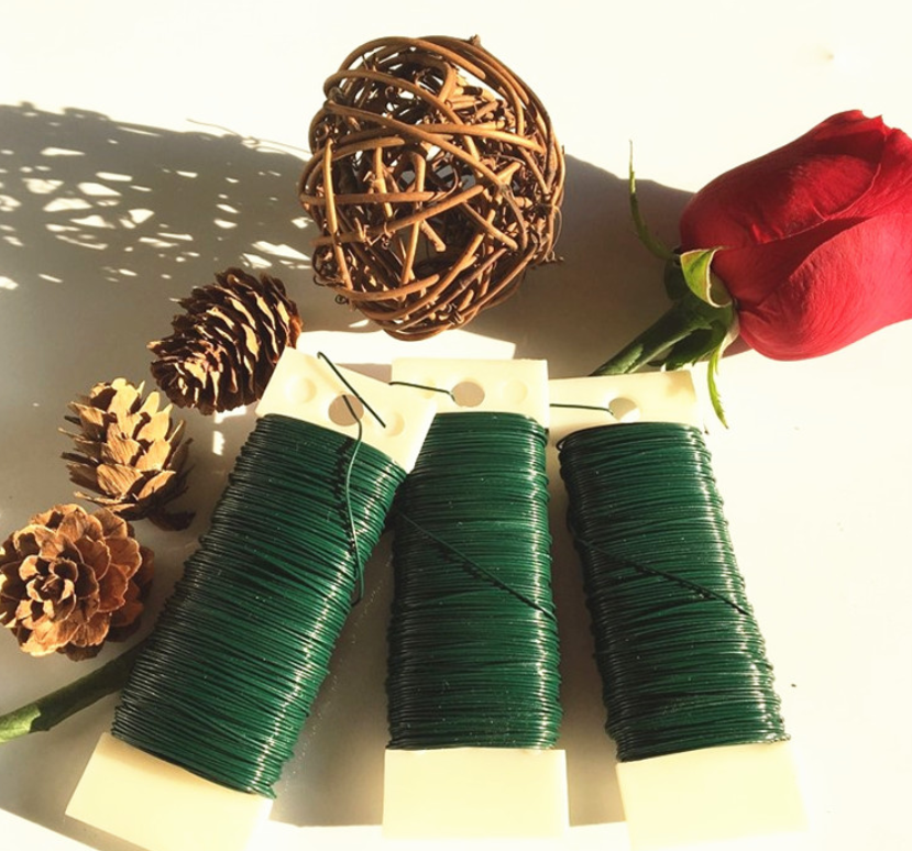 Green PVC Plastic Coated Galvanized Iron Gardening Wire Tie Rolls For Plant And Tying Uses / Floral Wire