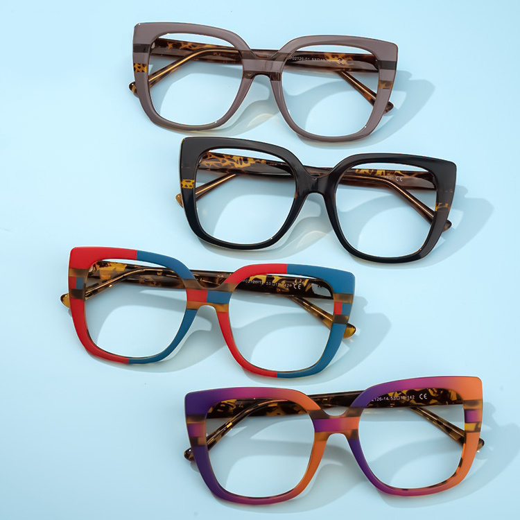 China Wesee  Custom Plastic Thick Square Tortoise Eye Glasses Custom wholesale eyeglasses frame tr90