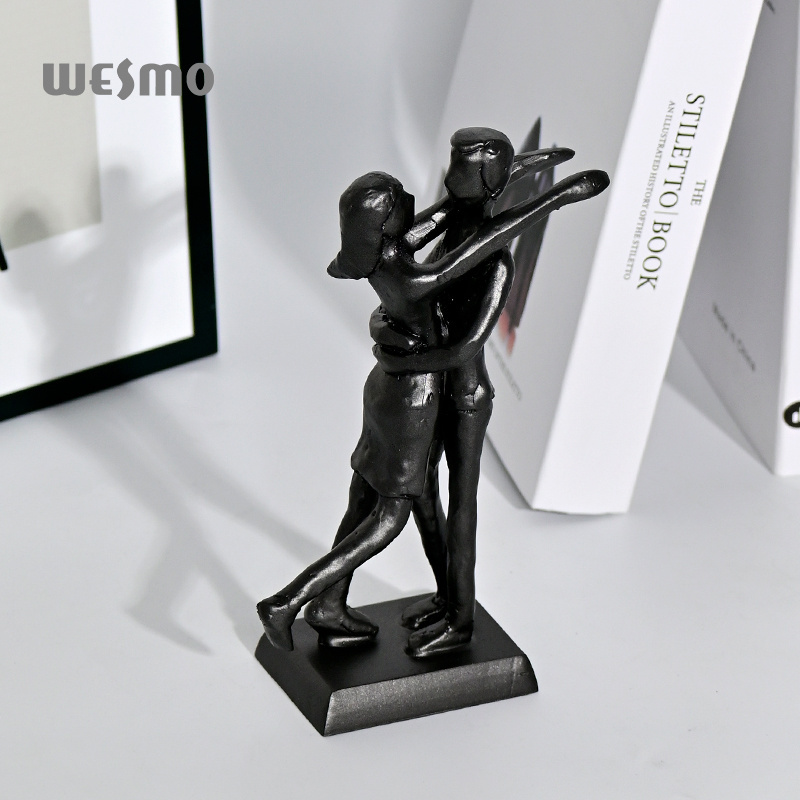 Valentines Lover Hug Style Classic Sculpture Statue Collectible Figurines Wedding Gift Home Office Bookshelf Desktop Decor