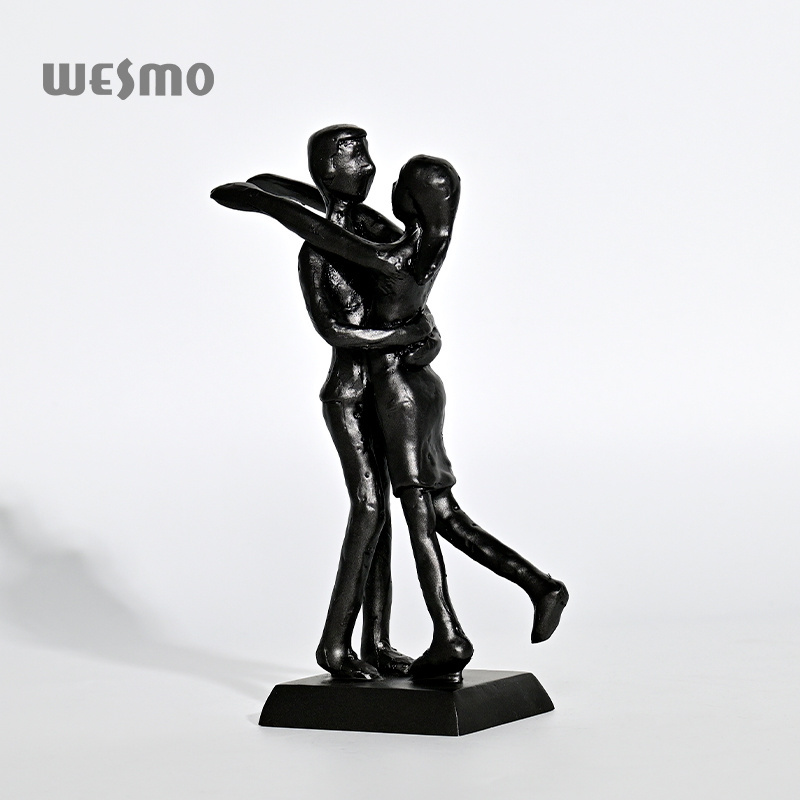 Valentines Lover Hug Style Classic Sculpture Statue Collectible Figurines Wedding Gift Home Office Bookshelf Desktop Decor