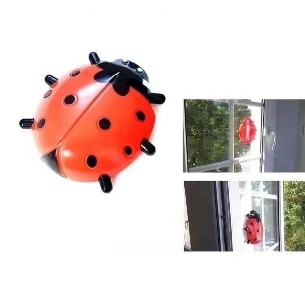 Outdoor Garden Thermometer Ladybug Design with Suction Cup Door and Window Humidity Meter