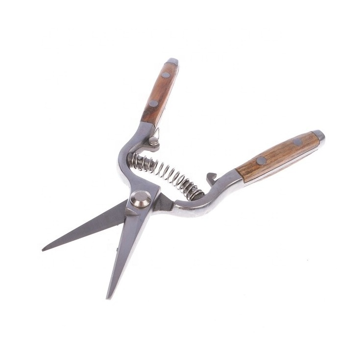 High Quality Stainless Steel Classic Garden Shear Bypass Pruner Trimmer Cutter with Wooden Handen