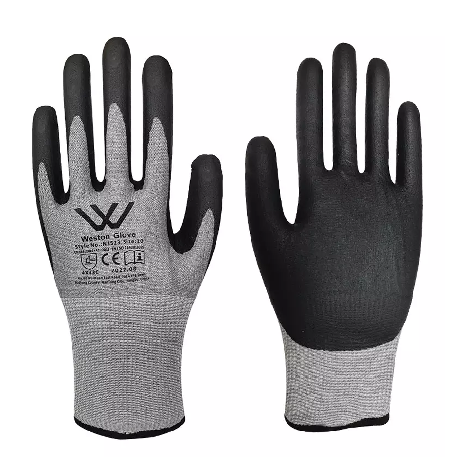 Wholesale 18 Gauge cut resistant gloves  High comfort and flexibility breathable safety gloves  cut level 5 with foam Nitrile