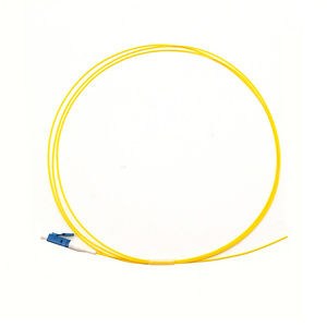 1m LC UPC APC Single mode G652D G657A 0.9mm FTTH Fiber Optic pigtail fiber optic lc connector