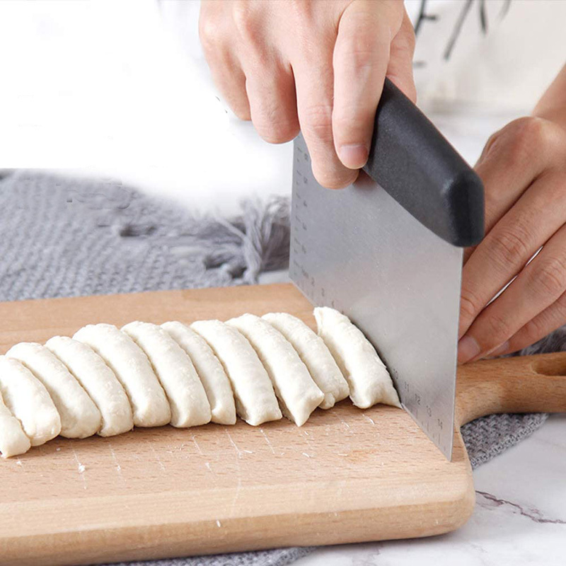 Kitchen Baking Tool Dough Scraper with Measuring Scale Stainless Steel Bench Scraper Bread Cake Pastry Pizza Food Cutter