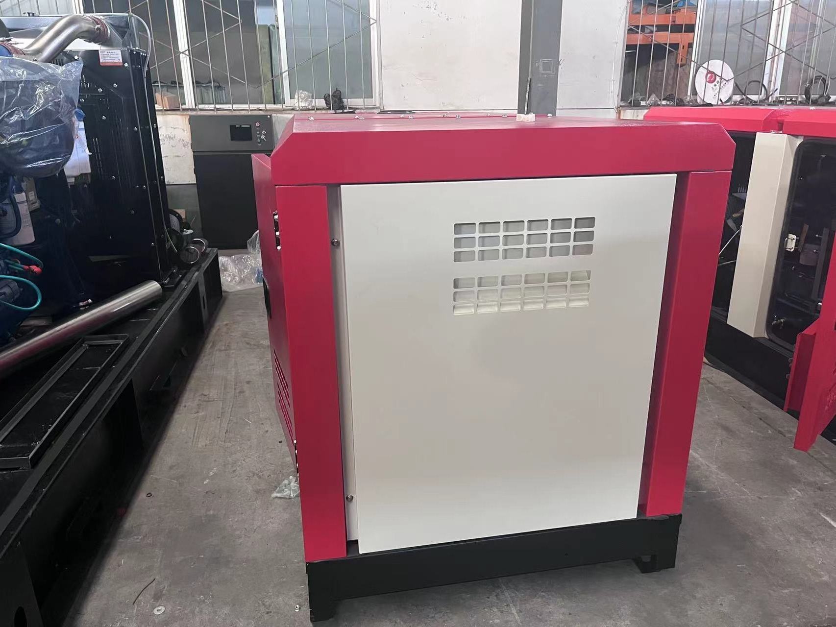 32KW Weichai Bo end diesel generator set with complete and powerful power supply and backup power supply with a silent speaker