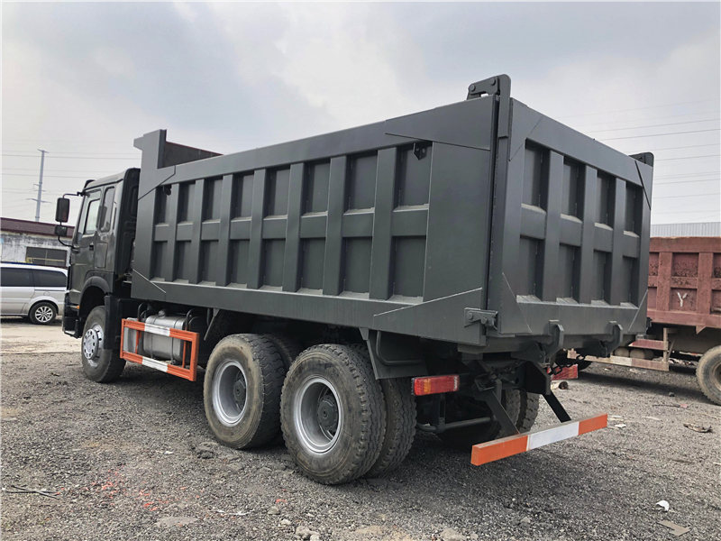 Tipper Bodies Manufacturers 50 Tons10 Tire Chengdu 8X4 336/371Hp Used Dump Truck