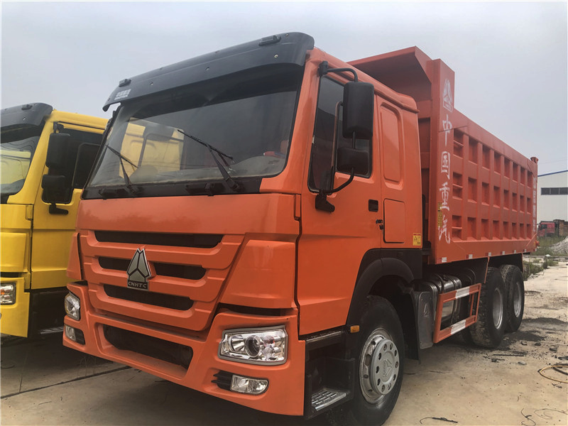 Camion Tipper Benne Howo China Sale A7 12 Roues 50 20 Ton 6X4 Tractor Power Used Dump Truck