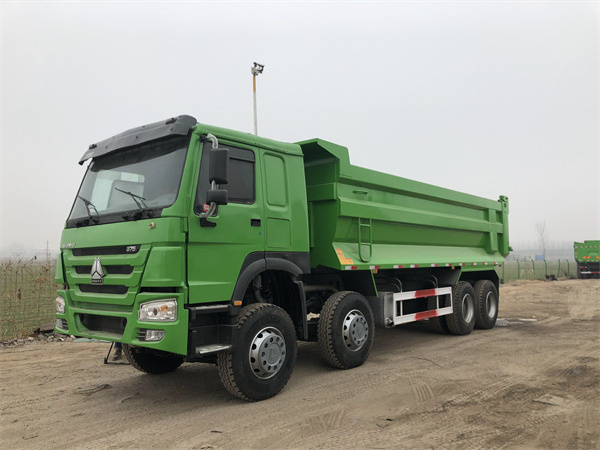 Tipper Benne Howo 50 Ton China A7 12 wheel 8X4 Tractor Power Used Dump Truck for Sale