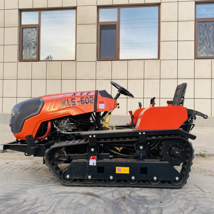 Small 35 Horsepower Agricultural Crawler Tractor with Trencher And Rotary Tiller