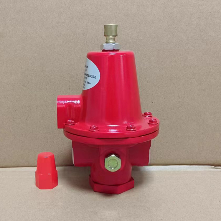 First stage high gas pressure reducing regulator and valve 1/2 inch similar function and data as Fisher and Rego regulator