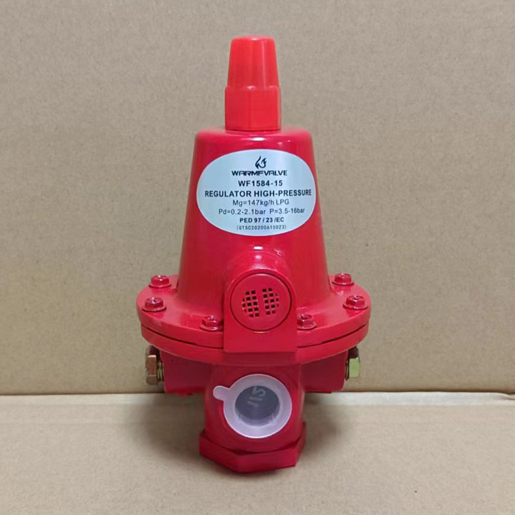 First stage high gas pressure reducing regulator and valve 1/2 inch similar function and data as Fisher and Rego regulator