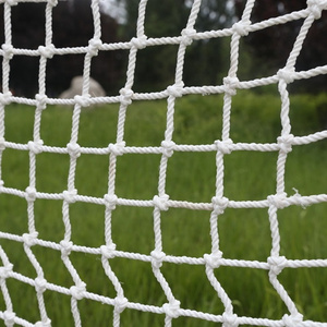 100%  raw material plastic mesh netting rolls nylon polyester mesh netting  barrier fence climbing net rope