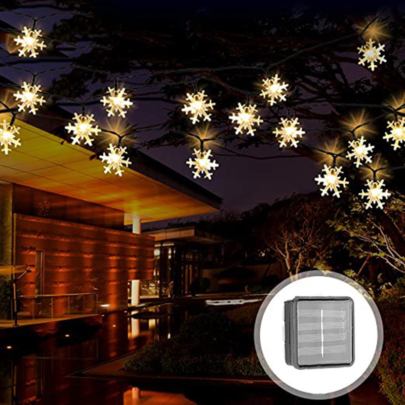 Christmas Snowflake String Lights 3 Meters 20 LED Hanging Decorations Battery Operated Fairy Lights