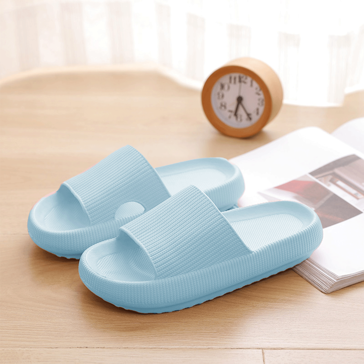 2024 light weight anti-slip Women Sandals Soft Thick Sole house slides cushioned  Indoor EVA slippers