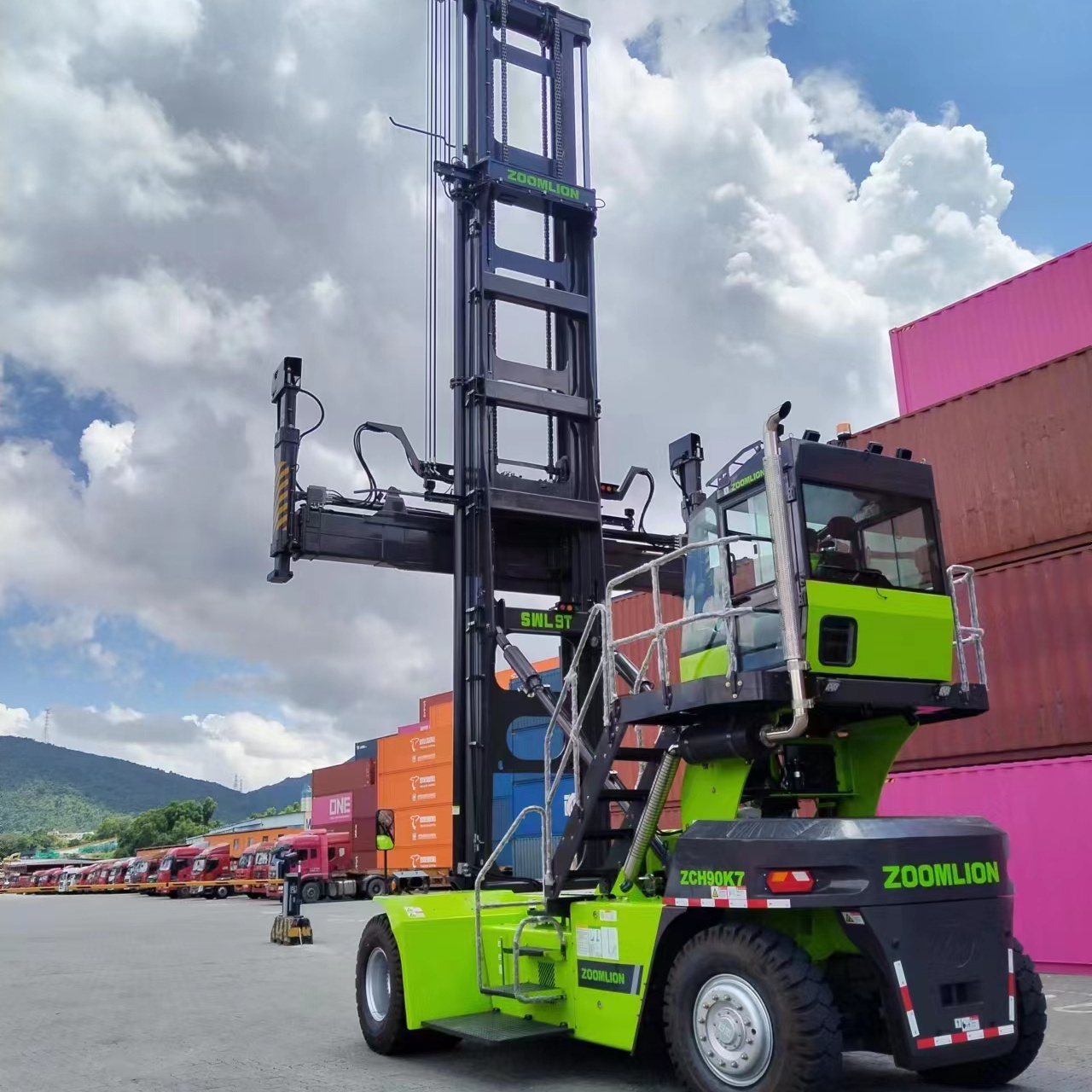 Zoom lion Empty Container Handler Forklift ZCH90K7 Telehandler for Container Moving