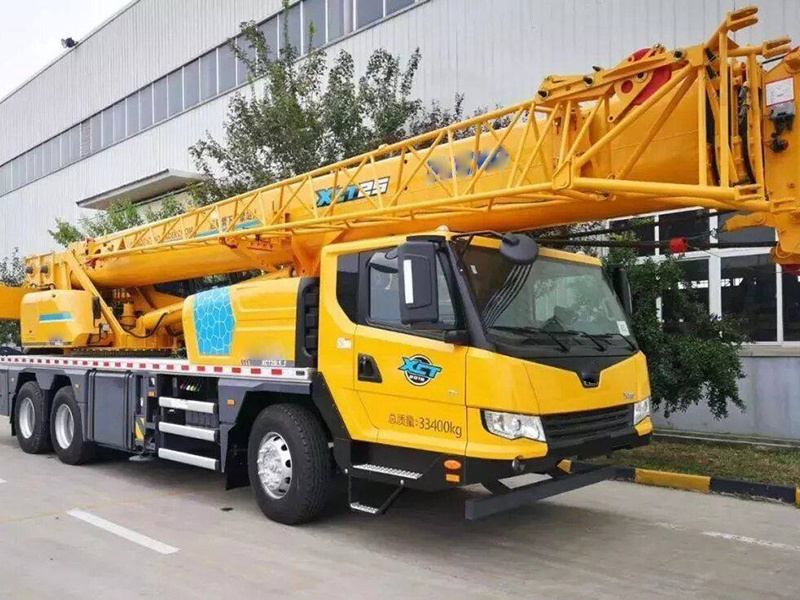 XCT25L5: Redefining the Limits of Small-Sized Upgraded Truck Cranes with Efficient and Precise 50-ton Lifting