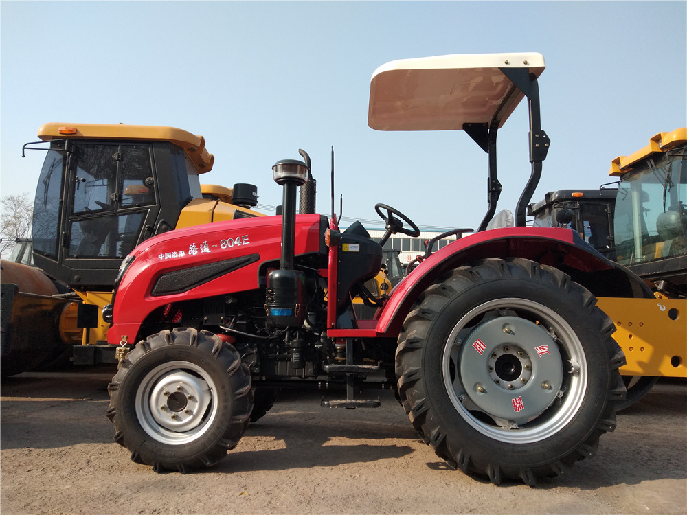 Farm Machine Lutong 80HP 4WD LT804E Wheel Tractor with disc plough