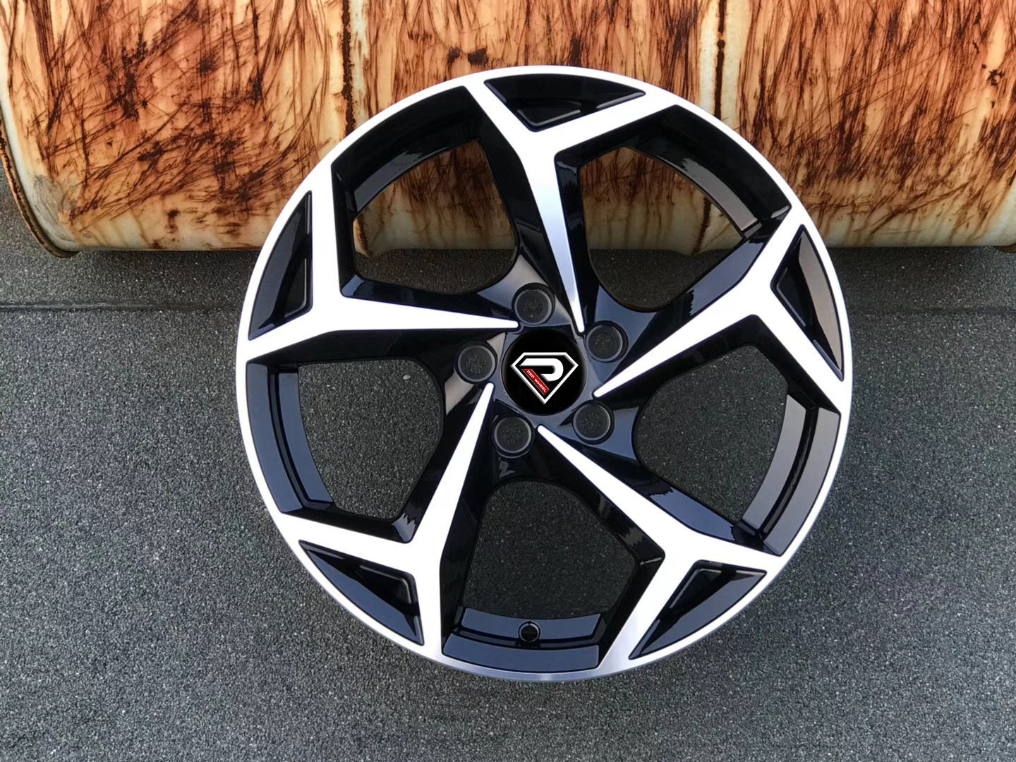 Wheelshome 687 15/16 inches 5/100  with Y-shape Spokes Black Machined Face Custom Alloy rims For POLO