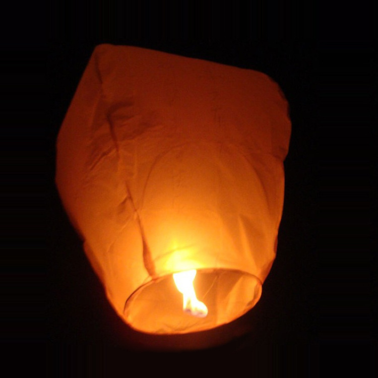 Wholesale  Traditional Chinese Kongming Lantern Fire Resistant Wire Free Paper Sky Lantern For Wishing