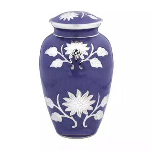 Customized Color Metal Pet Cremation Urns Medium Size Handmade Designer Funeral Supplies Urn Classic Stylish Memorable Pet Urns