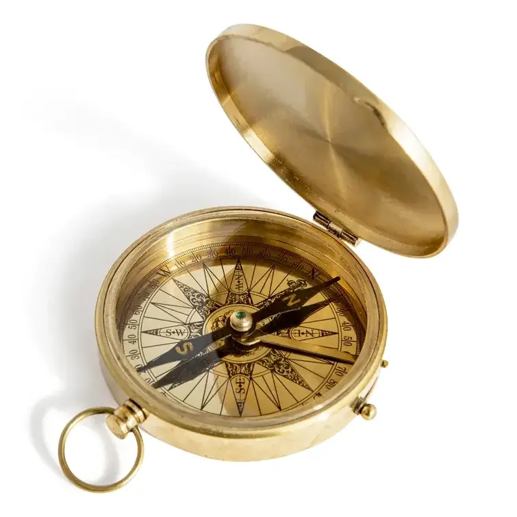 Latest Design Compass Antique Finished With Laser Engraving In Brass With Leather Case Use For Out Door Hiking