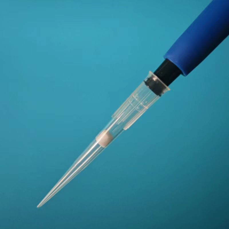 Wholesale 100ul Medical Consumable Clear Sterile Pipette Tips Disposable Racked Plastic Filter OEM Customized Support