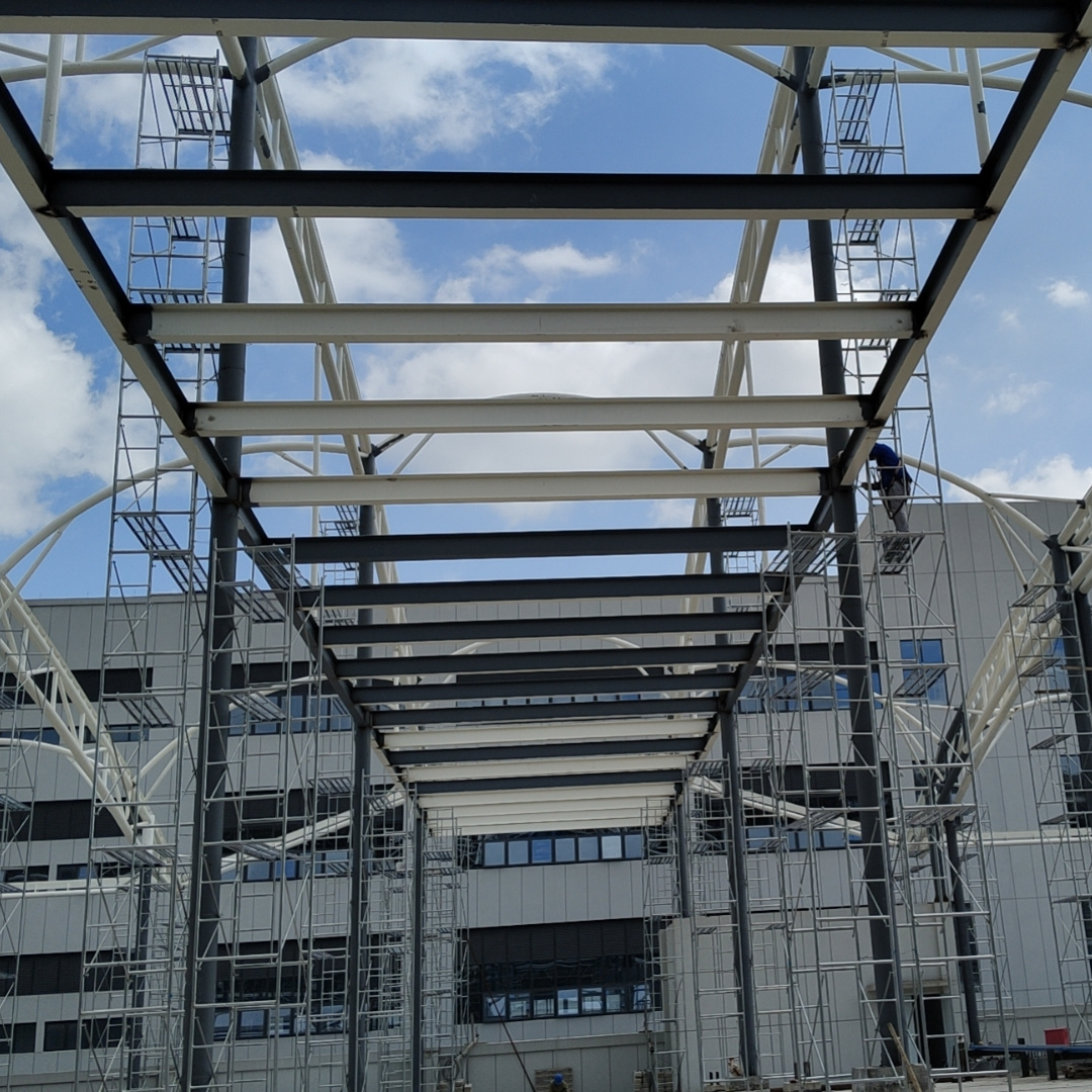 Mast-supported Difficult  Arching Cantilevered Configuration Big Spans Space Lightweight Steel Truss Structure of Plant Roofing