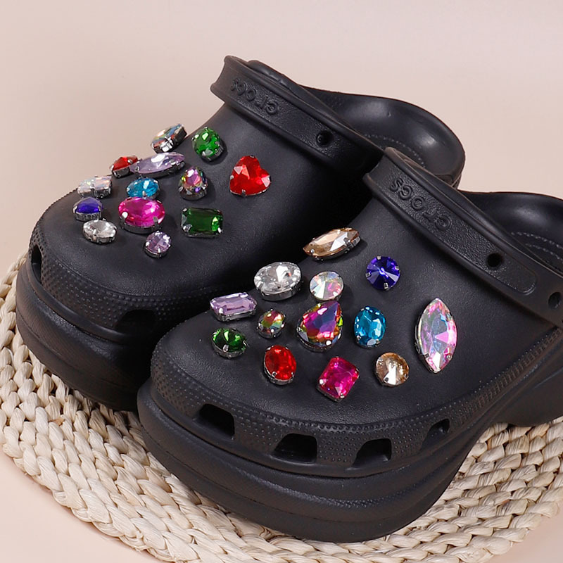 2024 Luxury Bling Clog Charms Rhinestone Metal Designer Shoe Charms Fashion Designer Charms Diamond