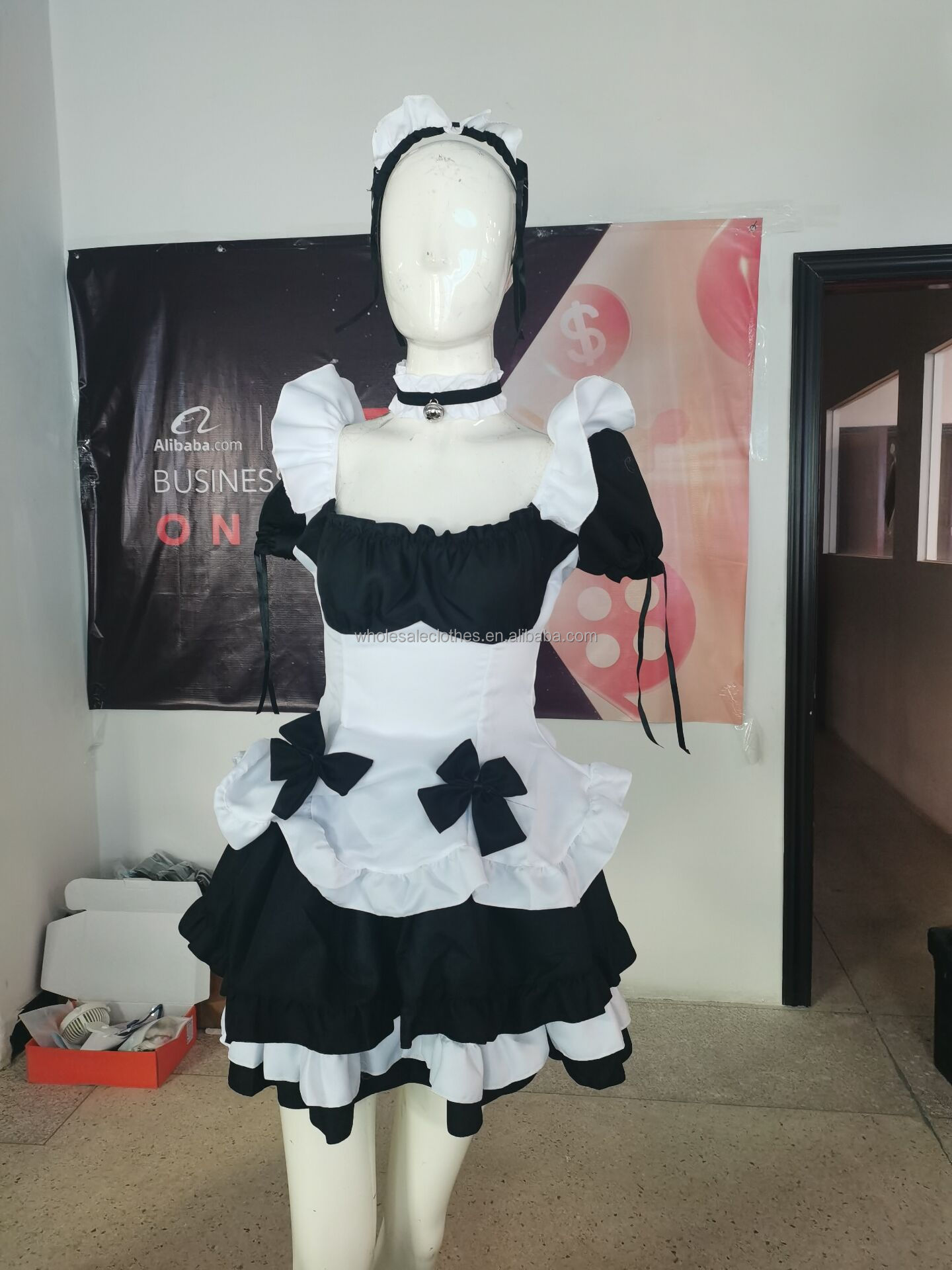 Black White Chocolate Maid Costumes French Bowknot Maid Skirt Girls Woman Amine Cosplay Costume Waitress Party Costume