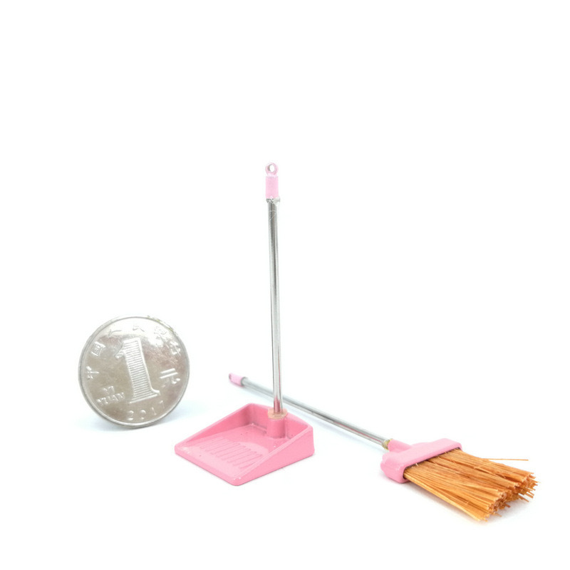 1:12 doll house Sweeping Tool Broom Handle Dustpan Set