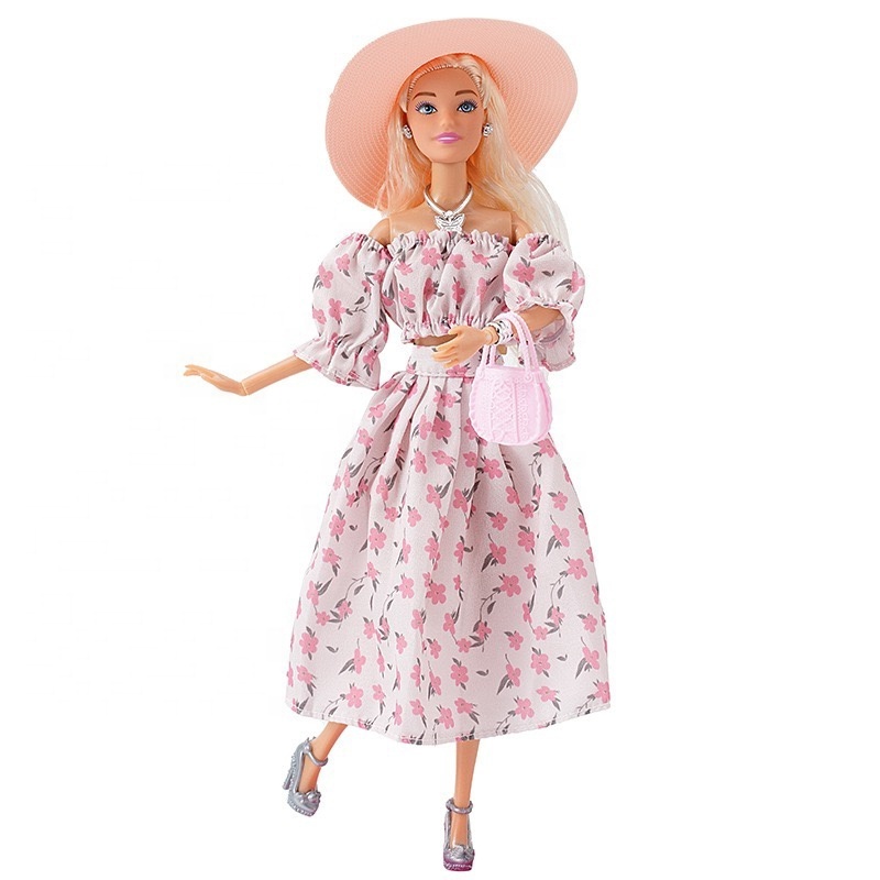 Pink movie 30CM doll 11 inches European and American autumn fashion floral dress hat travel baby clothes