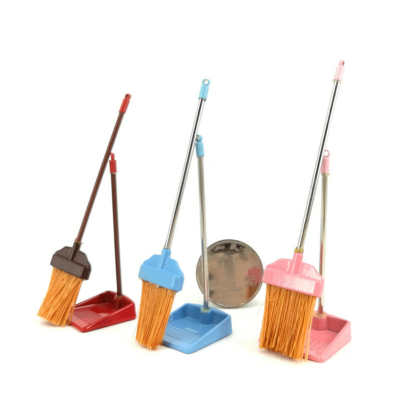 1:12 doll house Sweeping Tool Broom Handle Dustpan Set