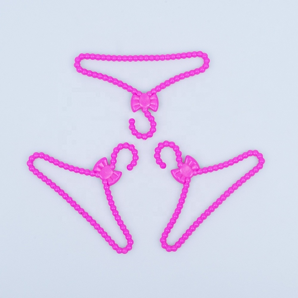 Customized doll accessories  new clothes hanger clothes support toy accessories clothes rack