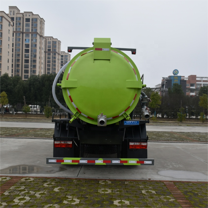 High Quality 8.5 Square Suction Truck Made in China, High-Quality and Durable Practical Suction Truck