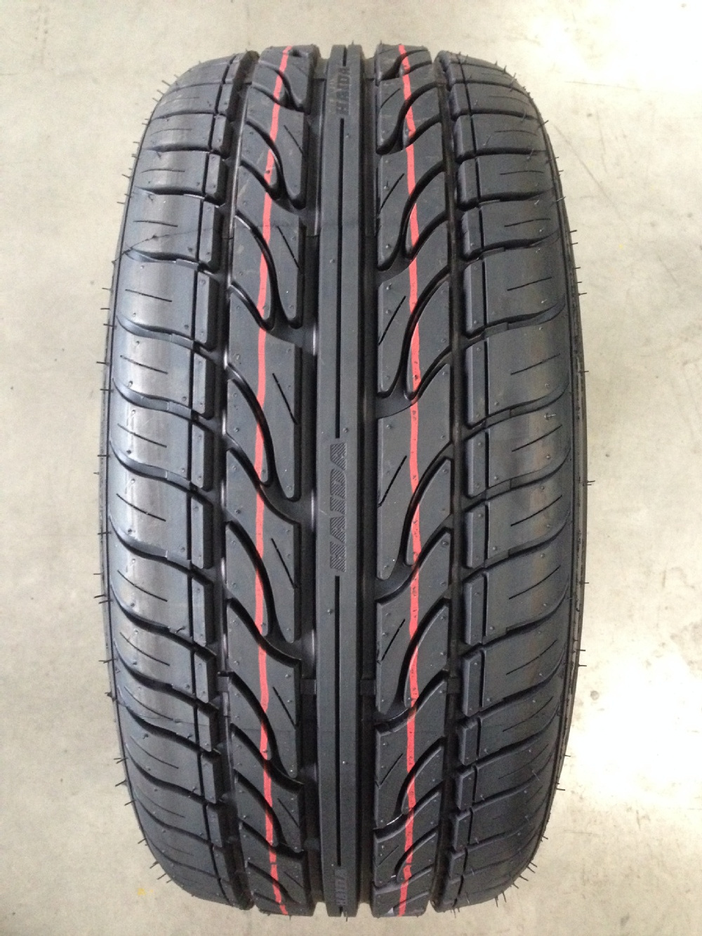 high quality Chinese radial tire 245/45R20 255/35R20 275/40R20 275/45R20 hp tyre pneu ECE EU GCC