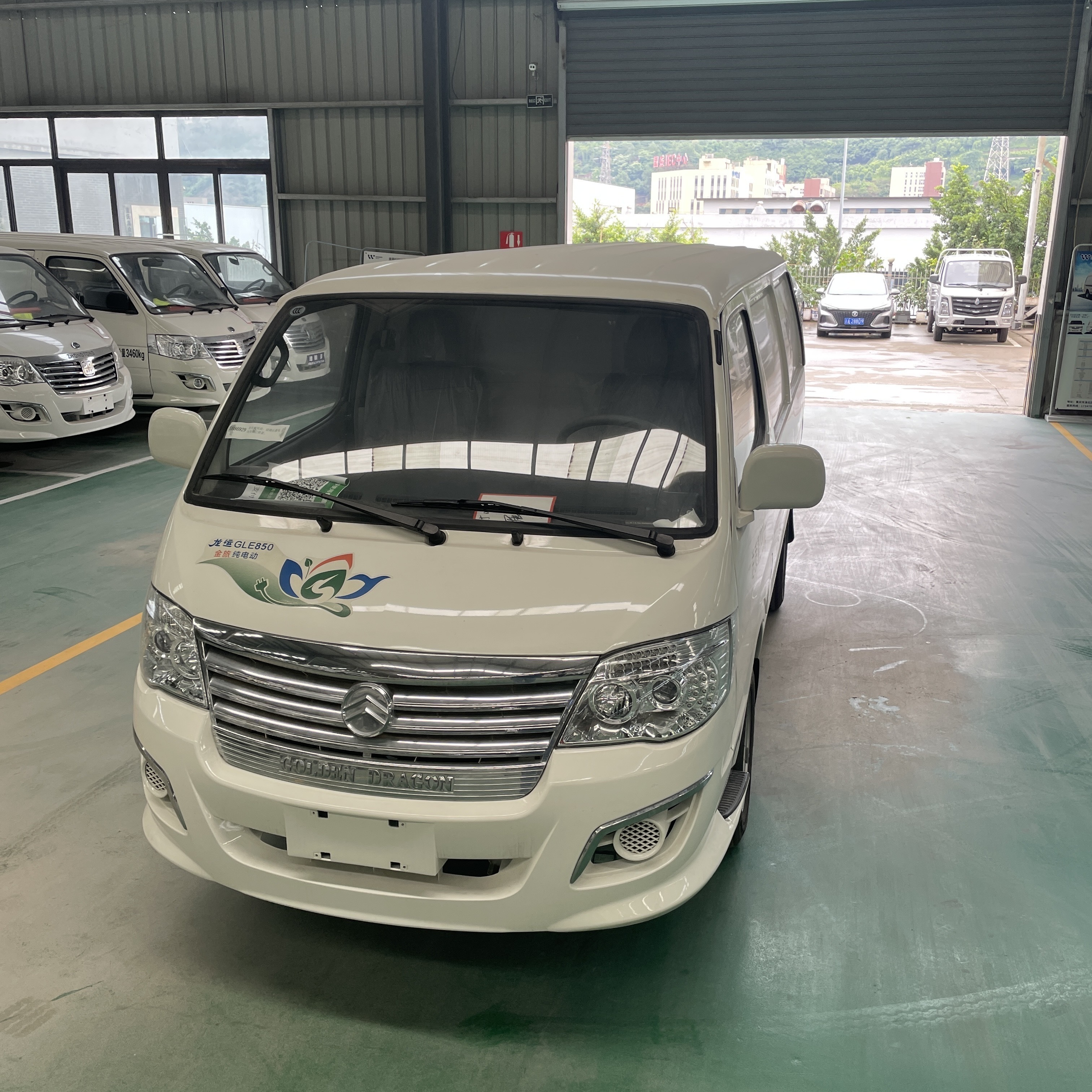 2023 Technology is guaranteed electric ev camper van electric cargo van for sale mini van electric