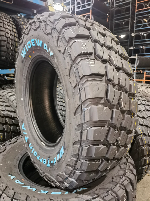 Cheap Wholesale Price Mud Tyres All Terrain MT Tires 285 / 70R17 265 / 70R17 Neumaticos In China