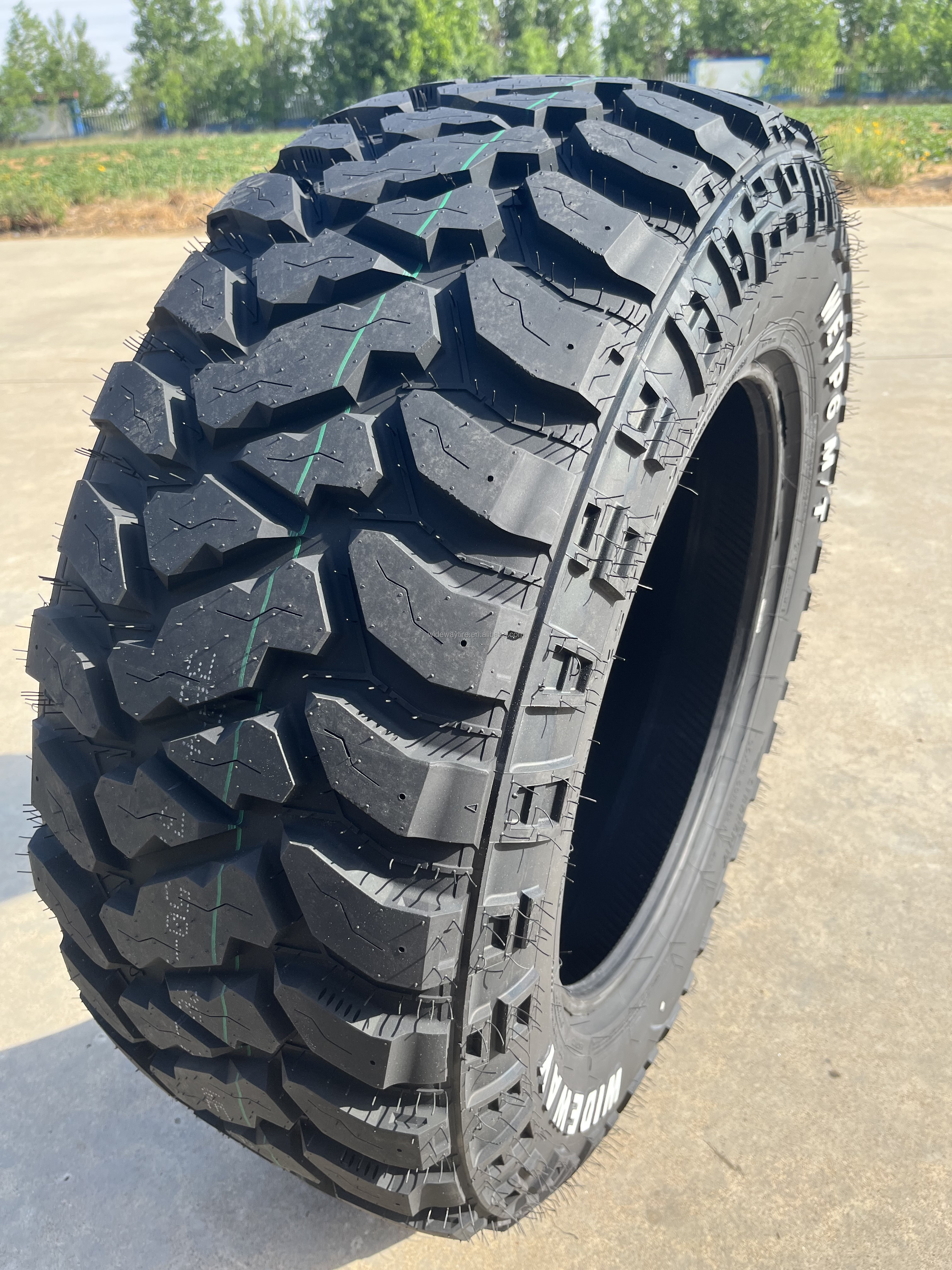 CAR TYRE SUV TRUCK Mud-Terrain Tires LT285/70R17  LT315/70R17 LT37X13.5R20