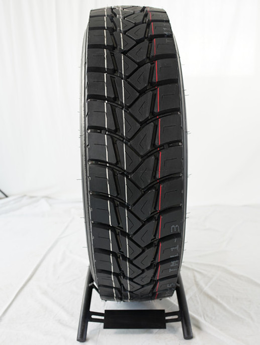 tubeless tyres light truck tyre 7.50r16 700r16 6.50r16 for sale