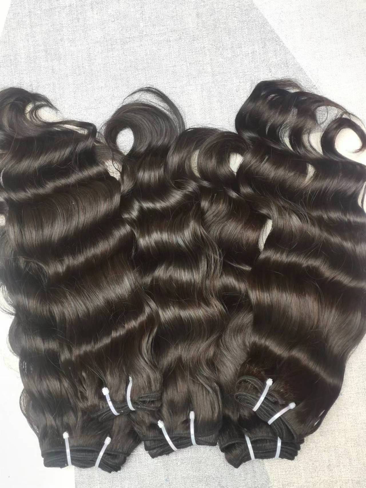 Raw Cambodian Curly Virgin Hair Weave Wholesale Vendor, Cambodian Hair Unprocessed Cuticle Aligned Hair Bundles