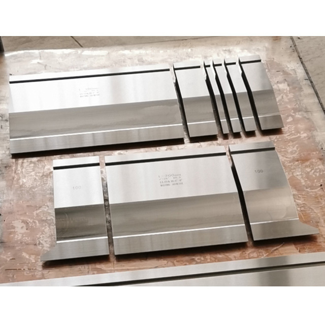 CNC Hydraulic press brake Tooling / Bending Tools Die