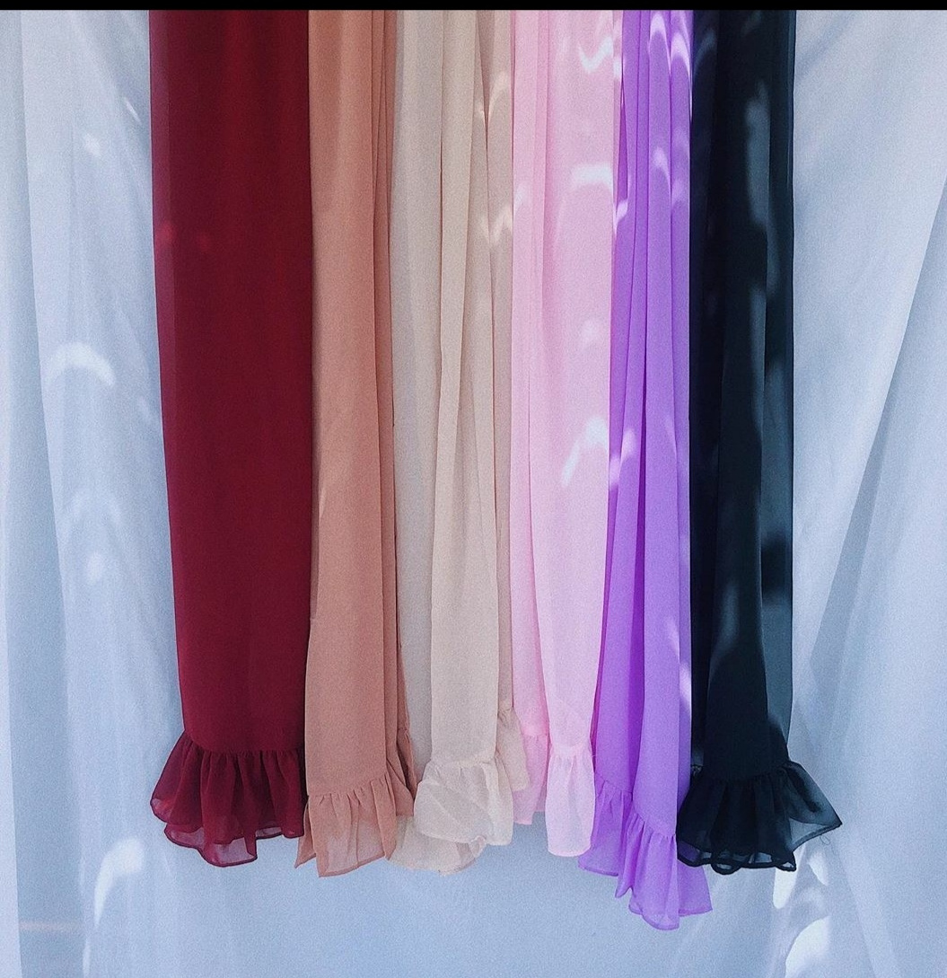 Islamic Scarf Veil Hijab Shawls New Wholesale Fancy Plain Design Ruffle Chiffon for Muslim Women OEM Custom Logo/oem/odm 20pcs